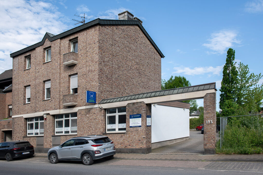 Zahnarzt Dr. Düringer in Würselen in Nähe Alsdorf und Aachen